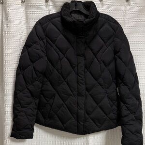 Eddie Bauer Women Black Puffer Jacket SZ L goose down 650 Fill crop quilted‎ EUC